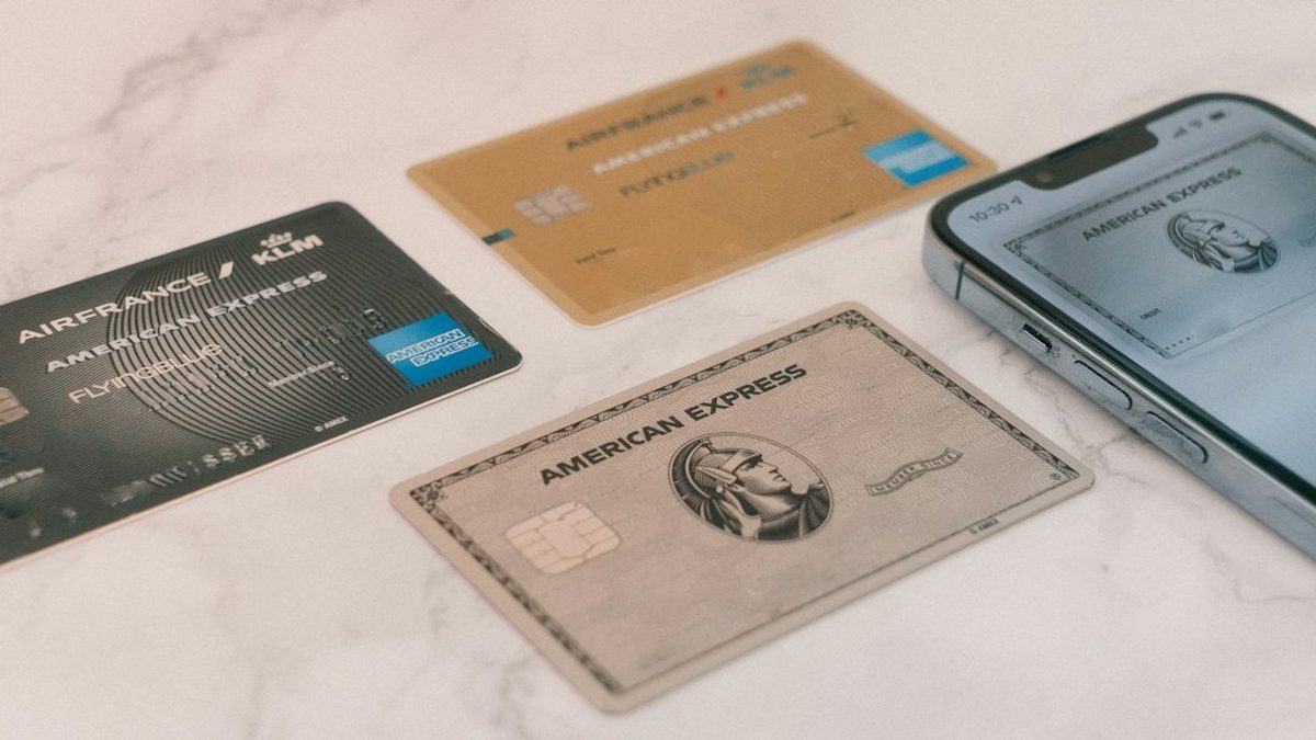 De schaduwzijde van consumptie: Amerikaanse creditcardschuld op historisch niveau